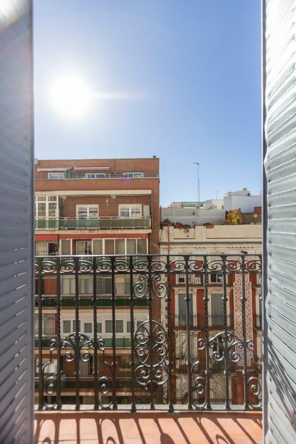 Apartamento Urbantec Realty - Atocha y Museos Madrid Exterior foto